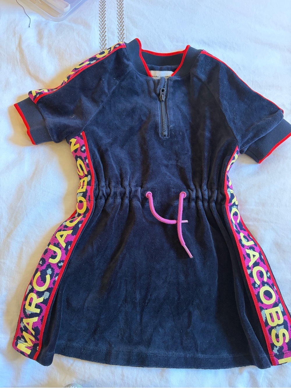 Marc Jacobs Size 3 Navy velour logo Trim